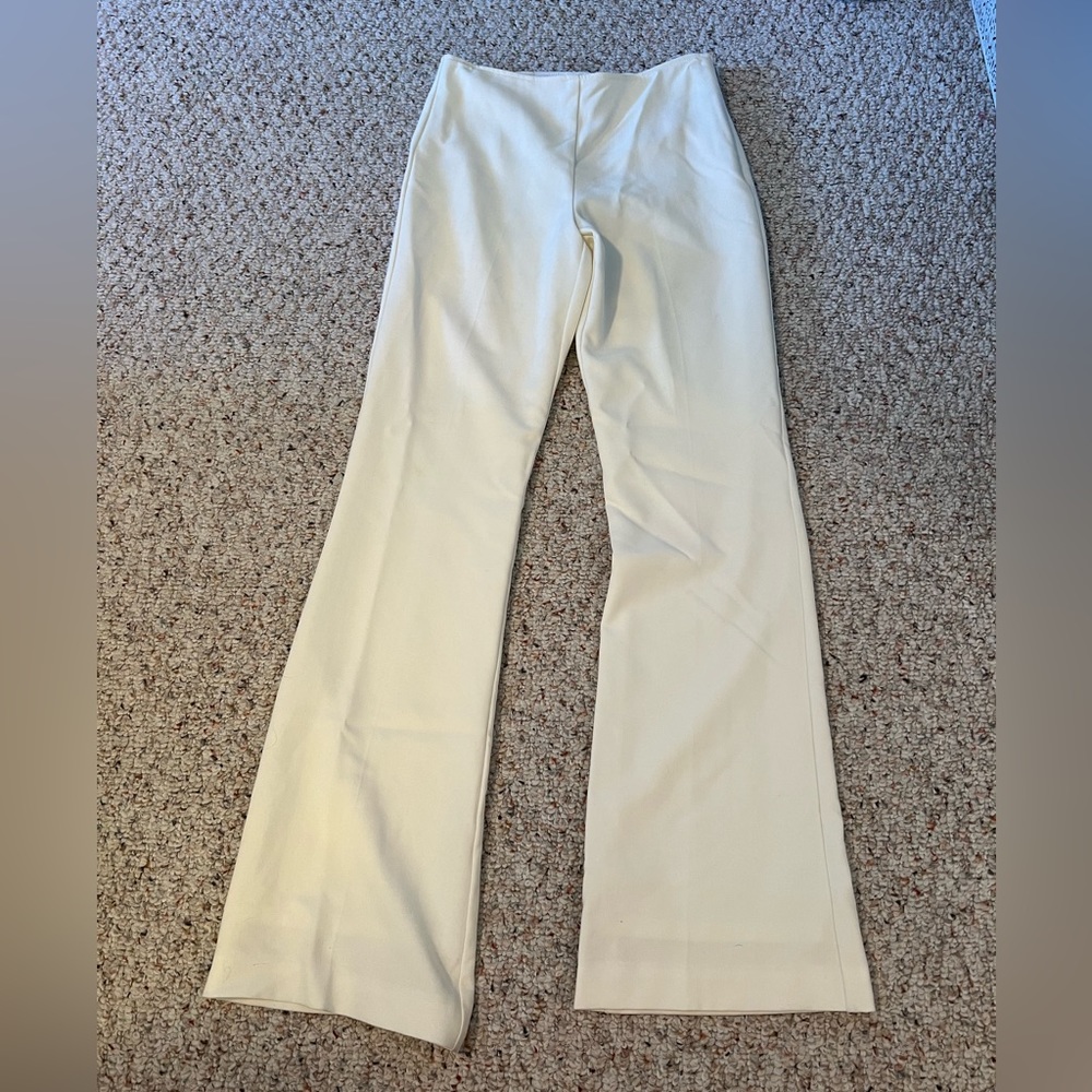 TRINA TURK WHITE PANTS